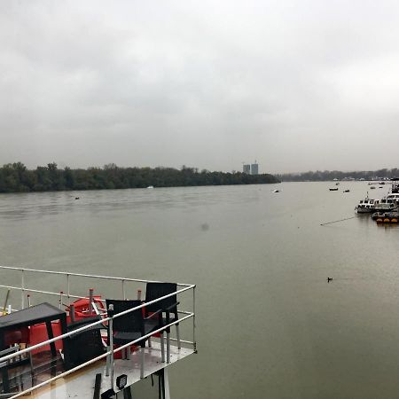 Splav Guest Hause Gusar Otel Belgrad Dış mekan fotoğraf